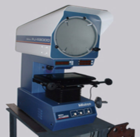 Japan's Mitutoyo profile measuring projector